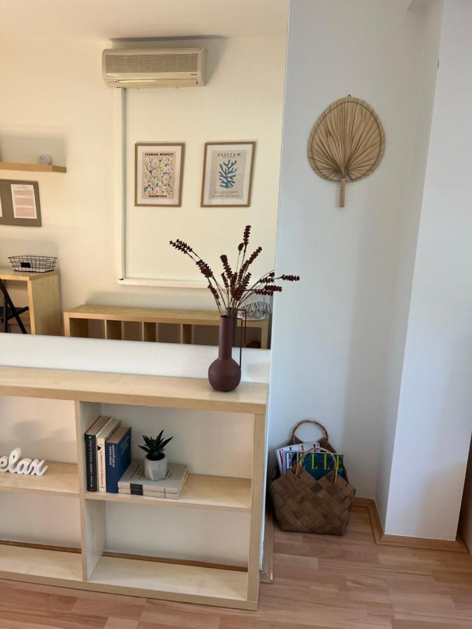 Studio Loft Apartment Pecs Bagian luar foto
